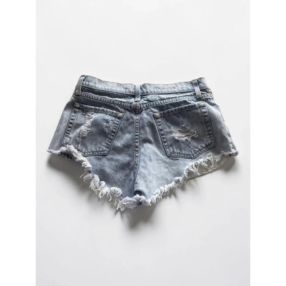 Carmar Denim Embroidered Diamond‎ Cutoff Shorts Light Wash Boho Festival Size 28